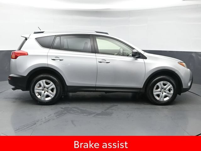 Used 2014 Toyota RAV4 LE AWD/4WD image 8