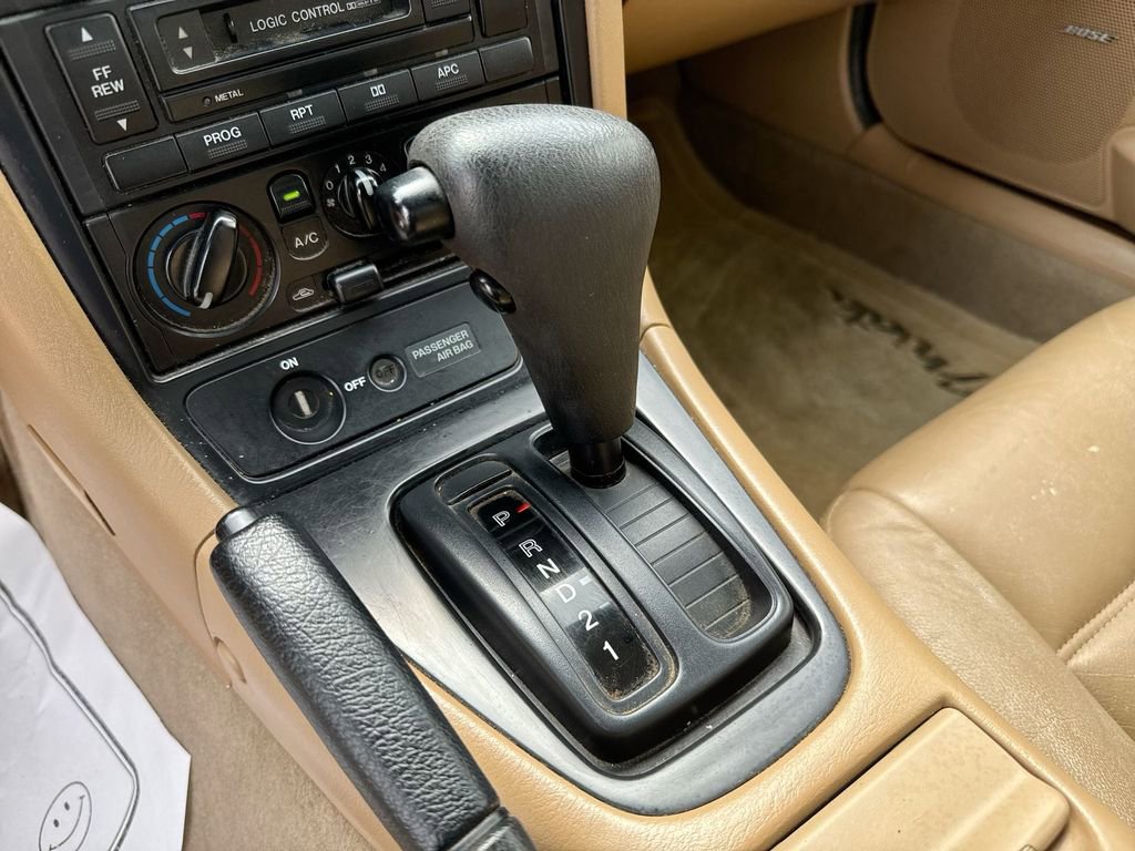Used 1999 MAZDA MX-5 Miata image 23