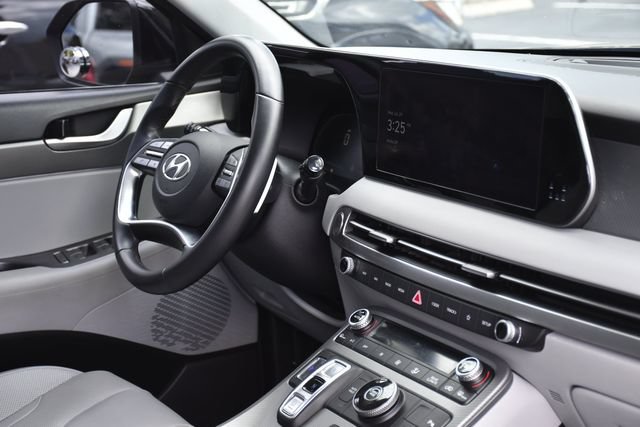 Used 2024 Hyundai Palisade SEL FWD image 29