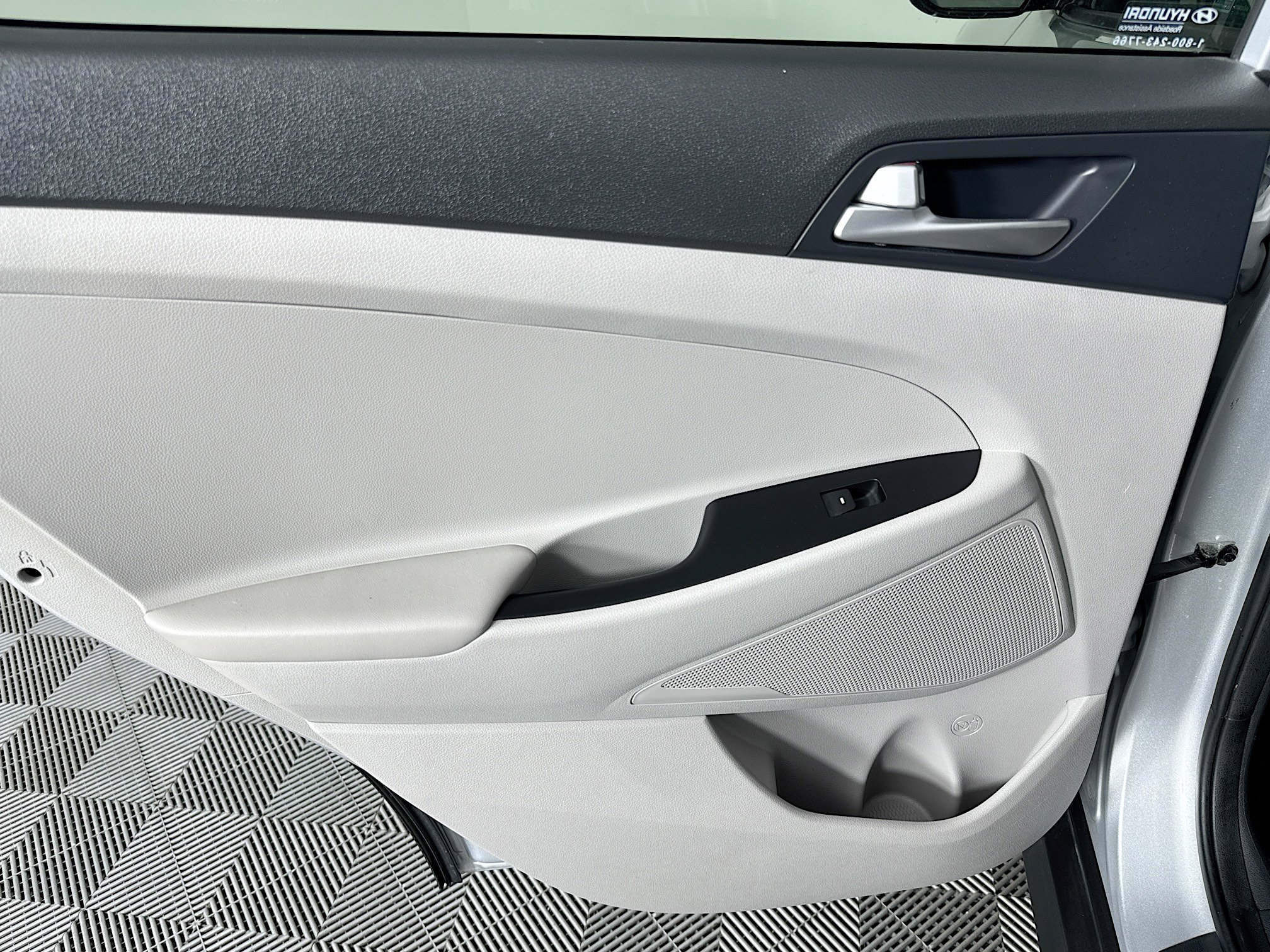 Used 2019 Hyundai Tucson SE image 24