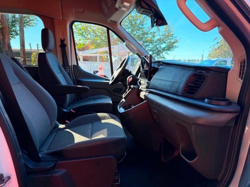 Used 2025 Ford Transit 350 XLT AWD/4WD image 13