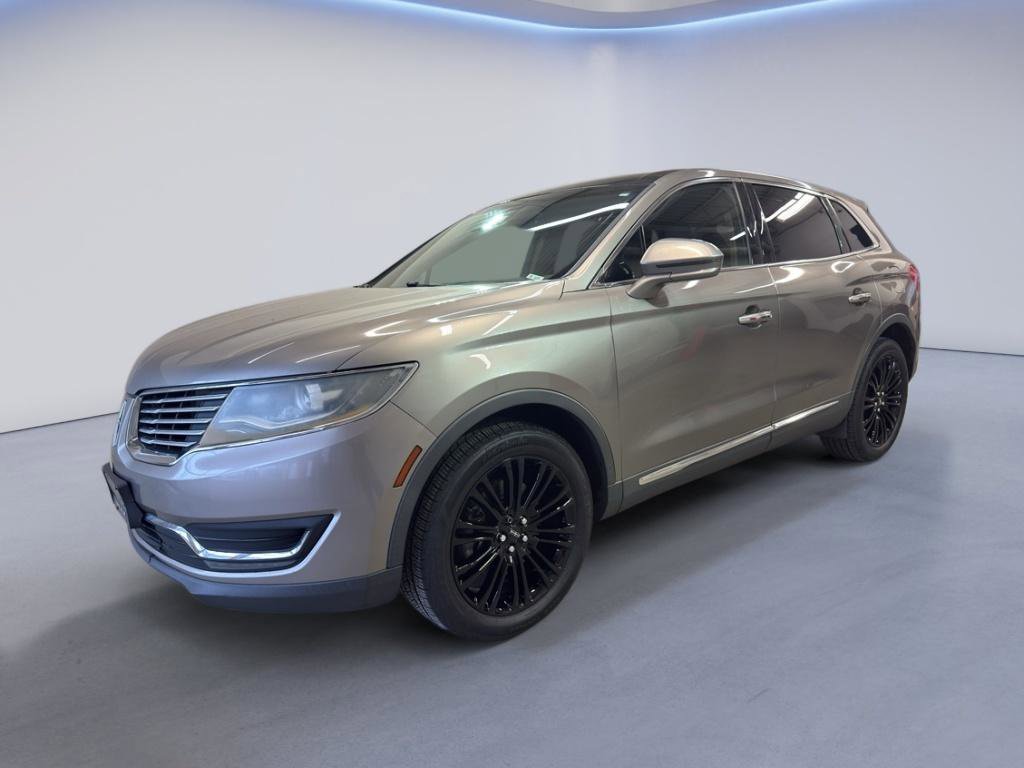 Used 2016 Lincoln MKX Reserve w/ Climate Package AWD/4WD image 3