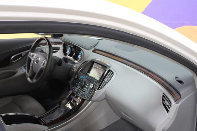 Used 2010 Buick LaCrosse CXS FWD image 12