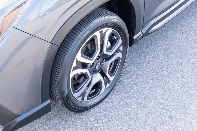 Used 2024 Subaru Ascent Touring image 10