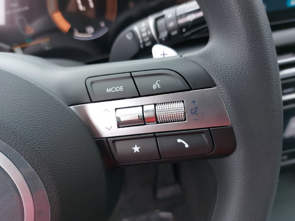 New 2026 Hyundai Tucson SEL FWD image 18