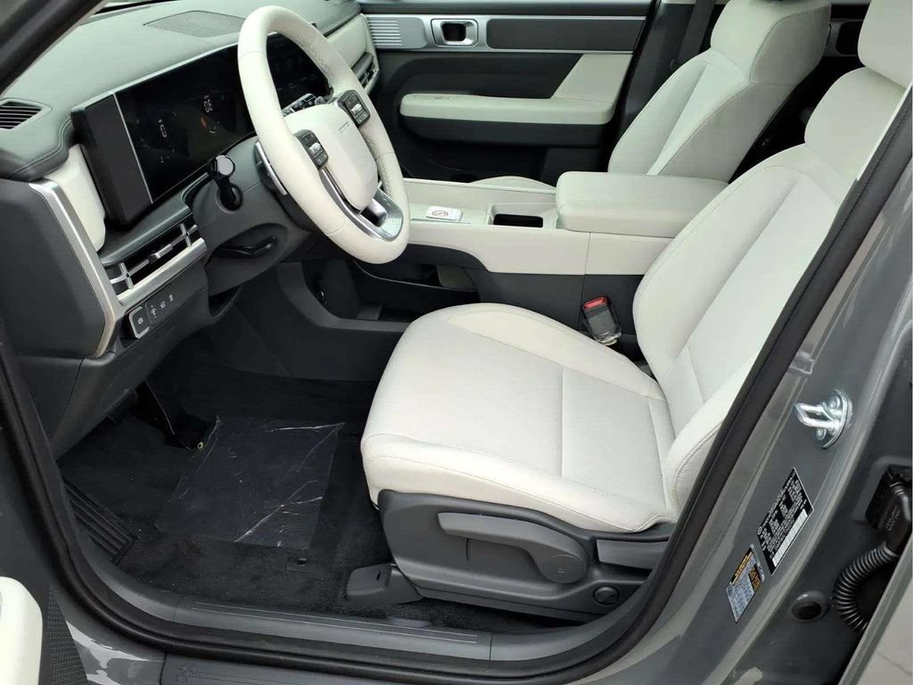 New 2026 Hyundai Santa Fe SE FWD image 14