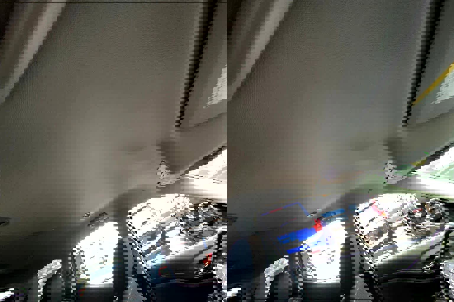 Certified 2023 GMC Acadia SLE w/ Driver Convenience Package image 18