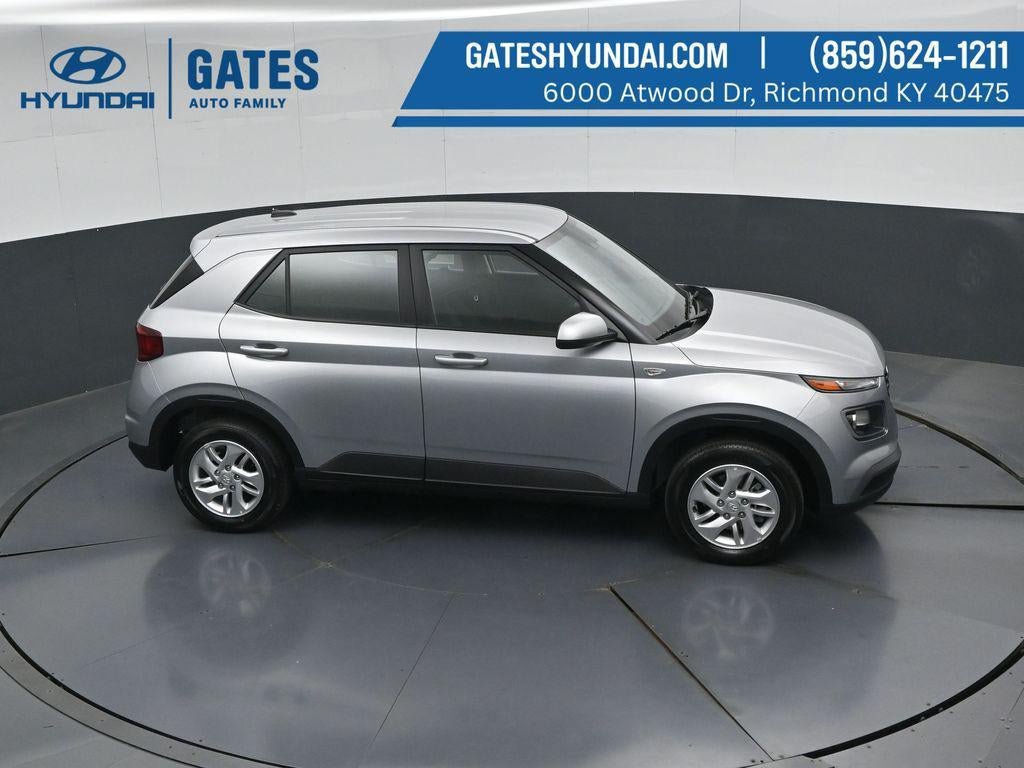 New 2026 Hyundai Venue SE FWD image 43
