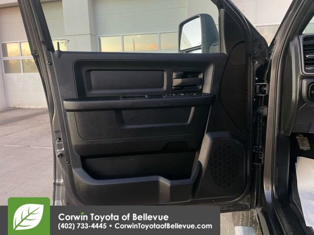 Used 2024 RAM 3500 Tradesman w/ Chrome Appearance Group image 24