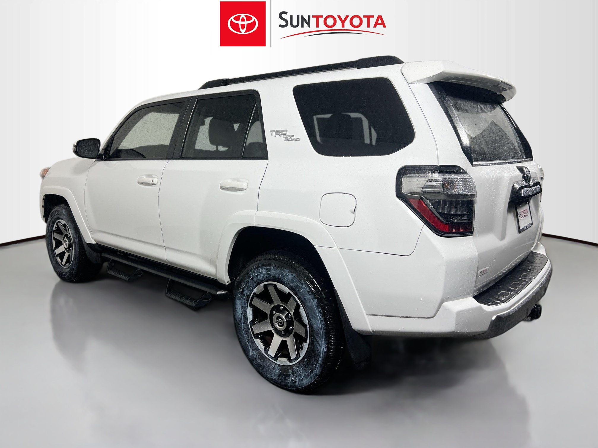 Used 2024 Toyota 4Runner TRD Off-Road Premium w/ Moonroof Package AWD/4WD image 5