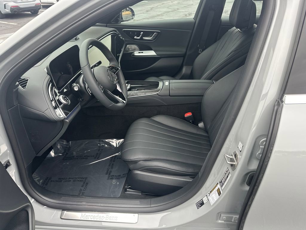 New 2026 Mercedes-Benz E 450 4MATIC Sedan image 9