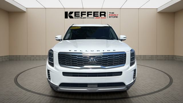 Used 2021 Kia Telluride EX w/ EX Premium Package FWD image 9
