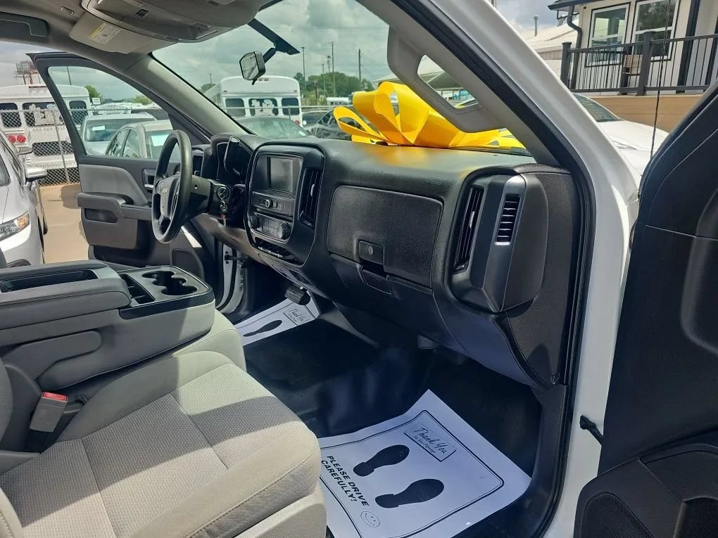 Used 2017 Chevrolet Silverado 1500 W/T w/ Trailering Package RWD image 19