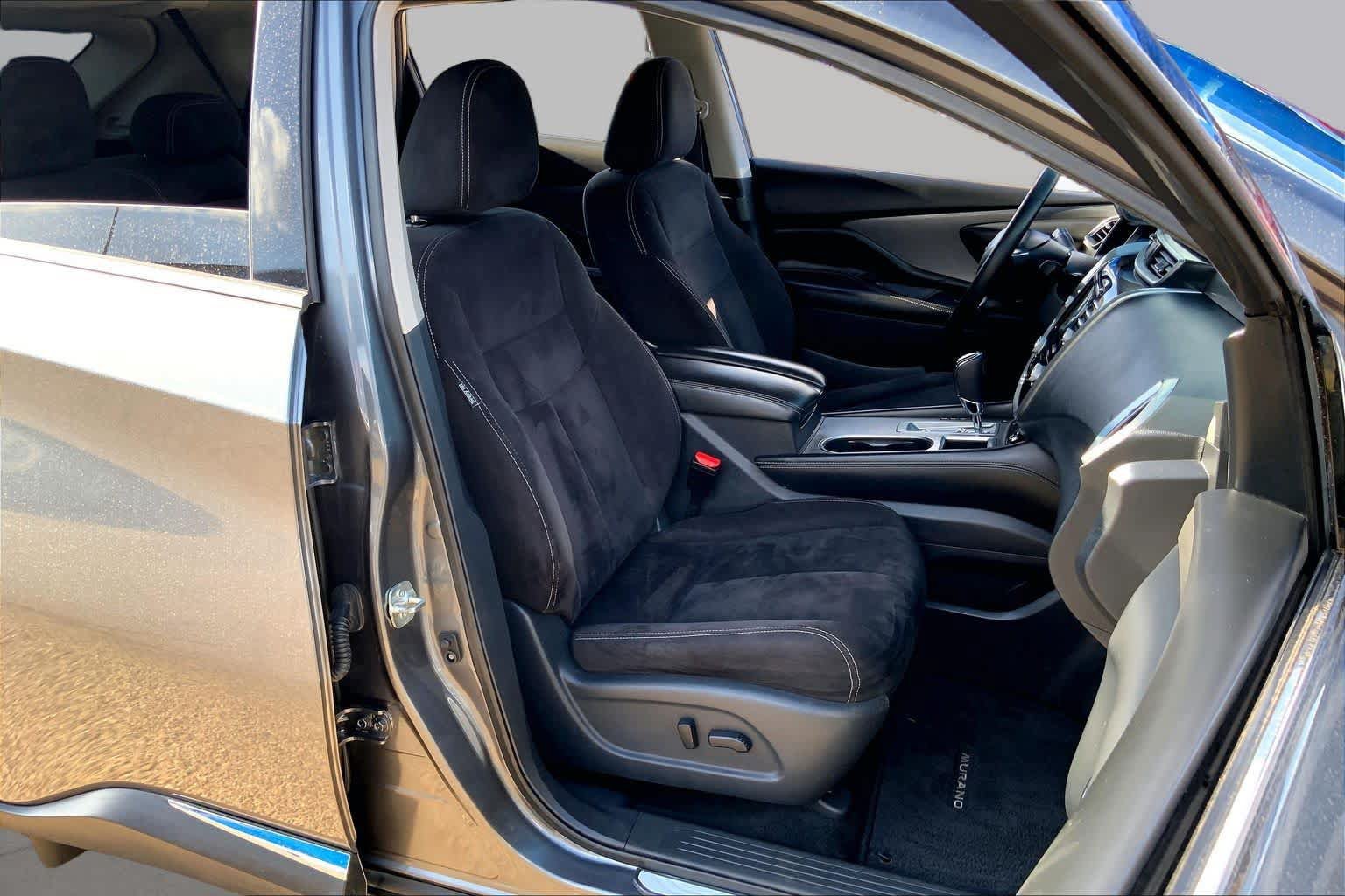 Used 2019 Nissan Murano SV FWD image 9