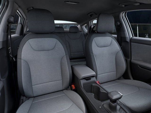 New 2026 Kia K4 FWD image 15