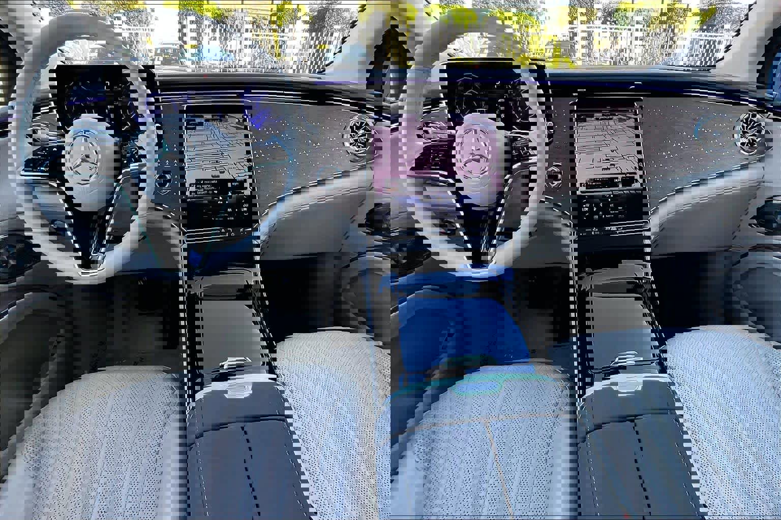 Used 2023 Mercedes-Benz EQS 450+ SUV image 16