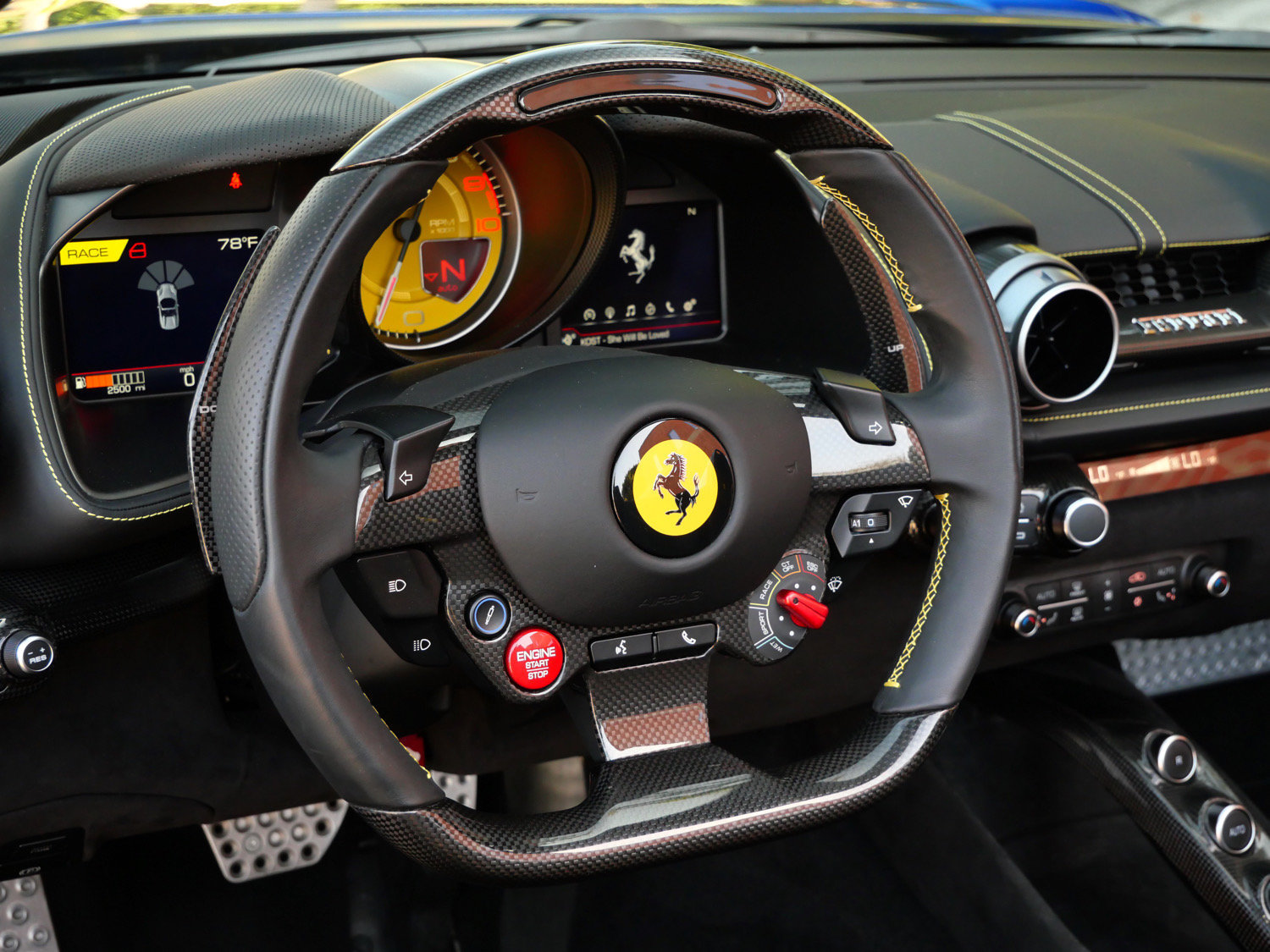 Used 2023 Ferrari 812 GTS RWD image 19