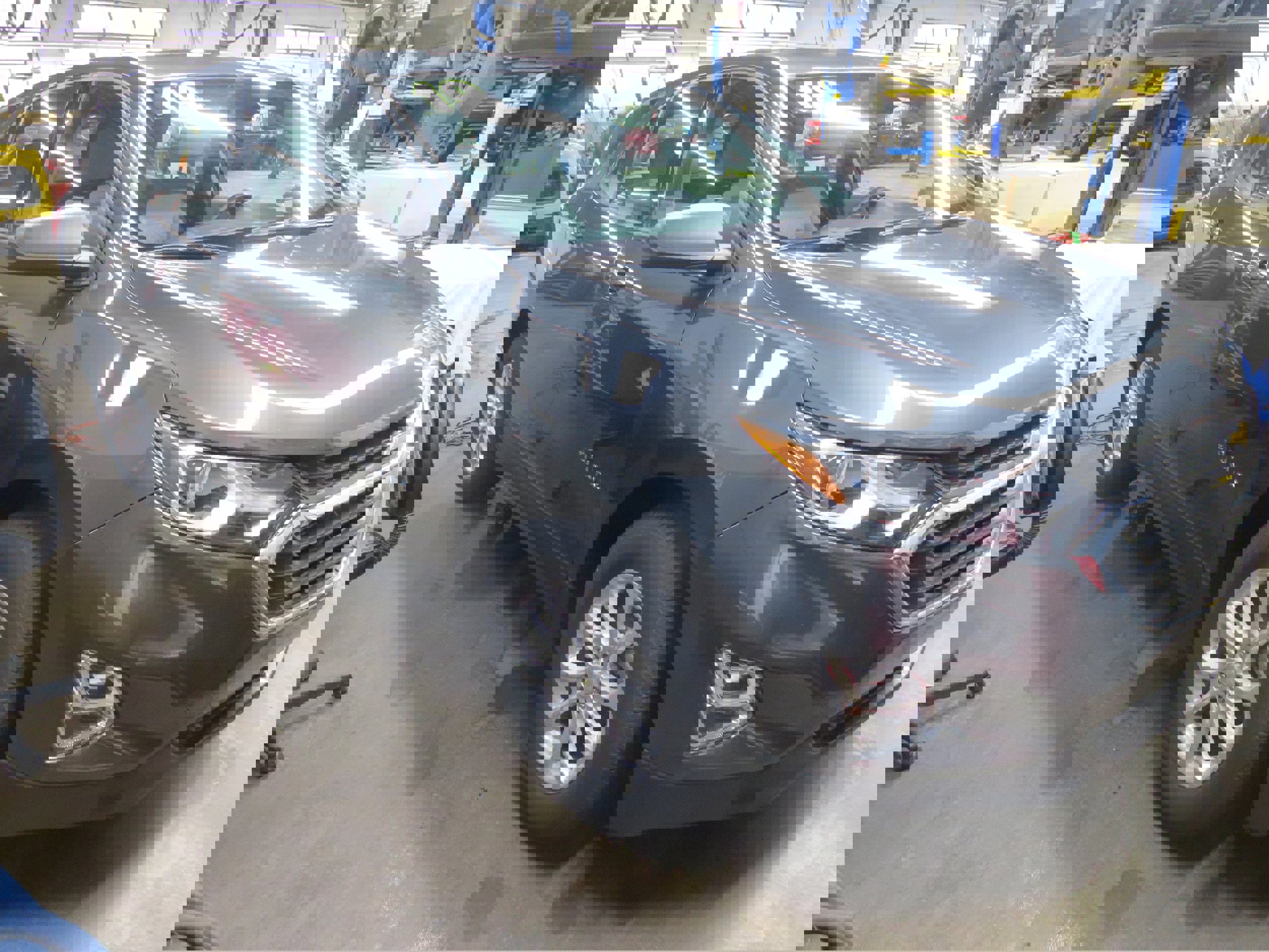 Used 2019 Chevrolet Equinox LS image 1