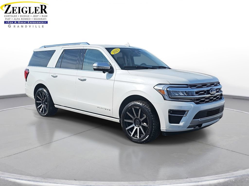 Used 2023 Ford Expedition Max Platinum image 3