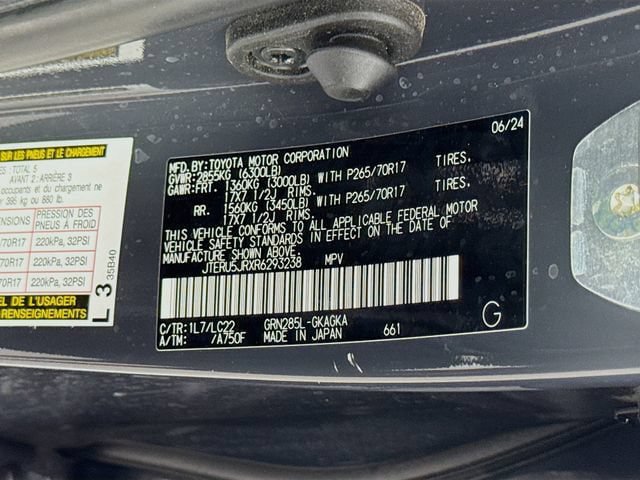 Certified 2024 Toyota 4Runner TRD Off-Road Premium AWD/4WD image 34