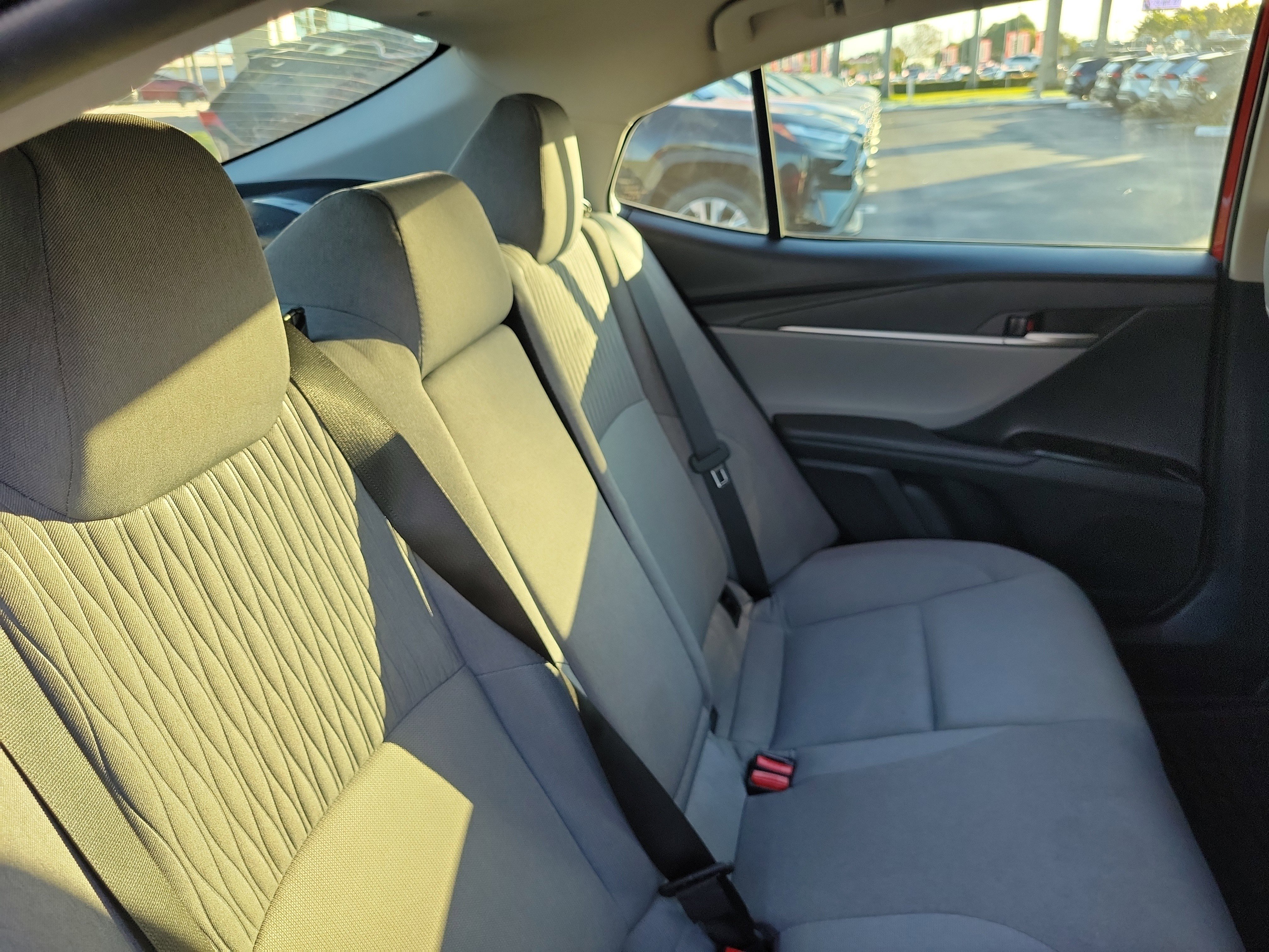 Used 2025 Toyota Camry LE image 15