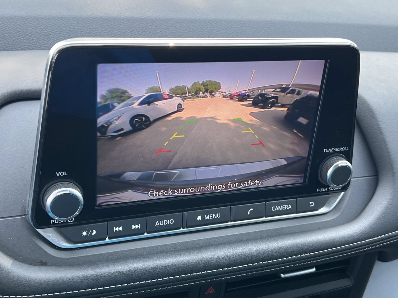 Certified 2026 Nissan Rogue SV AWD/4WD image 17
