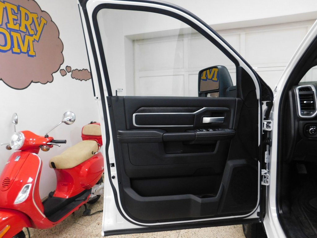 Used 2024 RAM 3500 Big Horn w/ Level 1 Equipment Group image 34