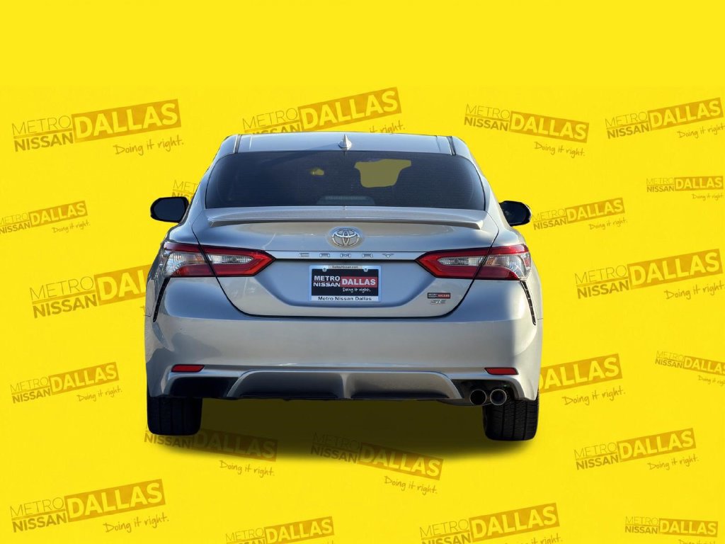 Used 2019 Toyota Camry SE w/ Carpet Mat Package FWD image 6