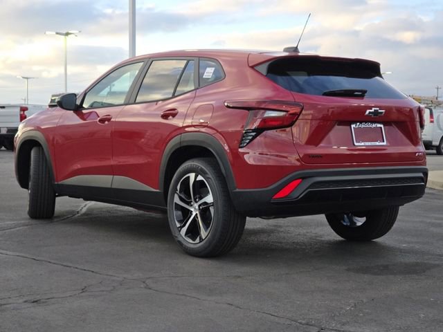 New 2026 Chevrolet Trax RS w/ Sunroof Package image 17