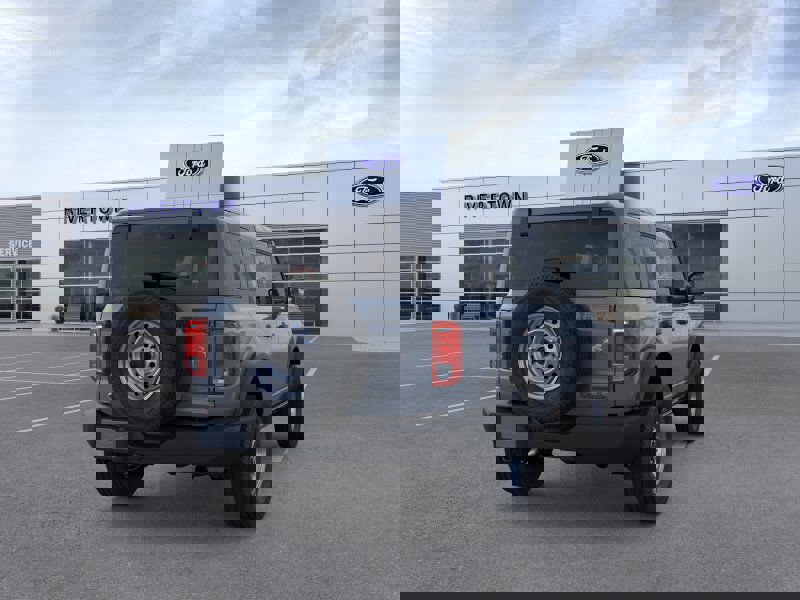 New 2025 Ford Bronco 4-Door image 33