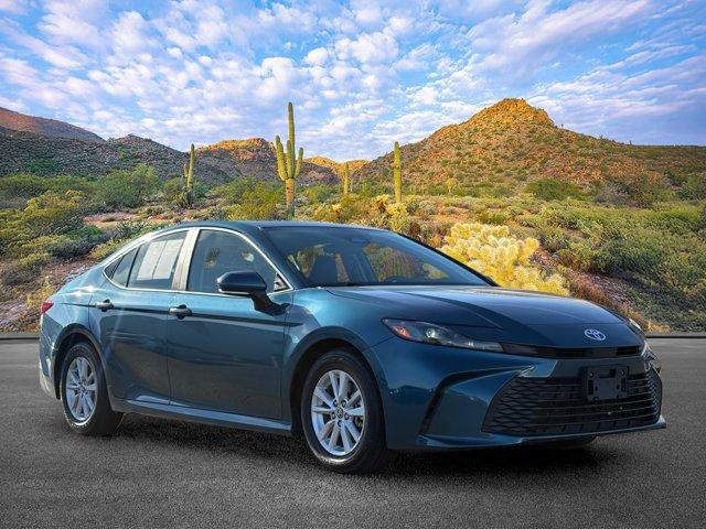 Used 2025 Toyota Camry LE FWD image 2