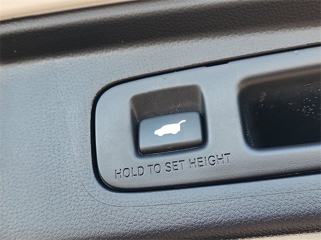 Used 2025 Honda CR-V EX-L image 30
