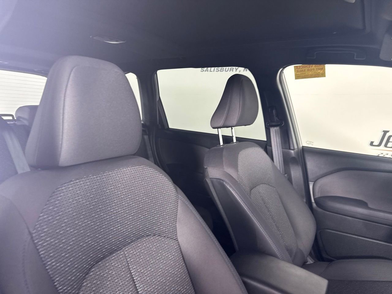 Used 2025 Subaru Forester Premium w/ Convenience Package #1 image 30