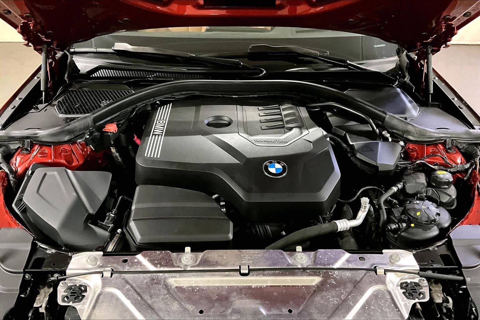 Used 2019 BMW 330i xDrive Sedan w/ Premium Package AWD/4WD image 29