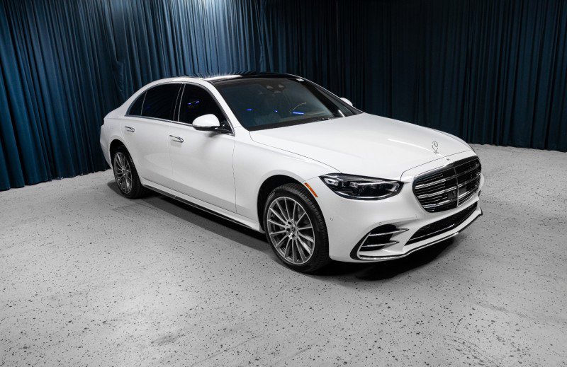 New 2026 Mercedes-Benz S 580 4MATIC Sedan image 3