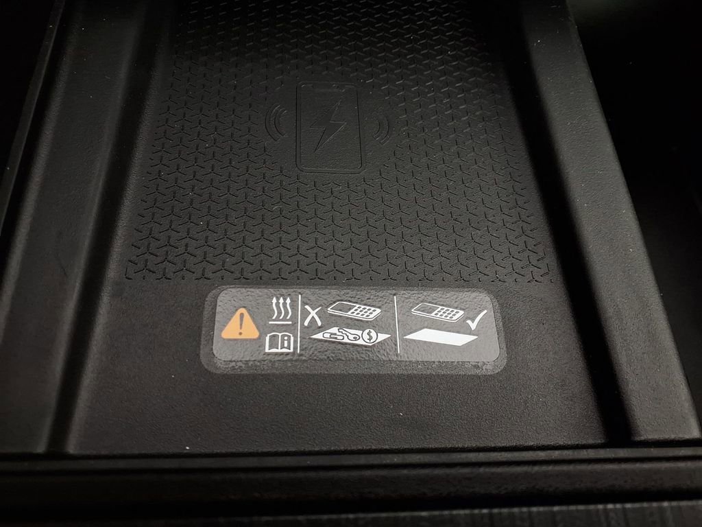 New 2026 GMC Acadia AT4 w/ Luxury Package image 66