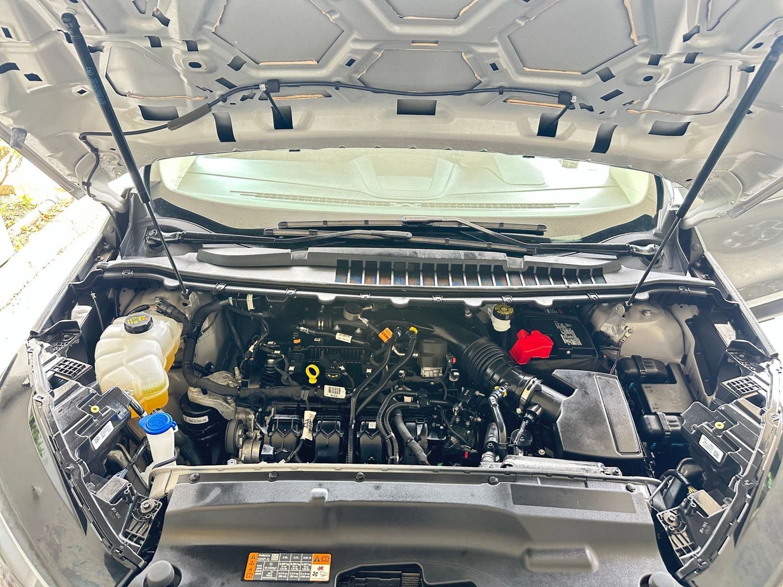 Used 2024 Ford Edge SEL image 32