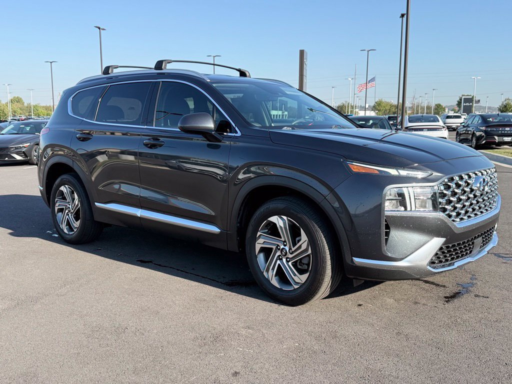 Certified 2022 Hyundai Santa Fe SEL FWD image 3