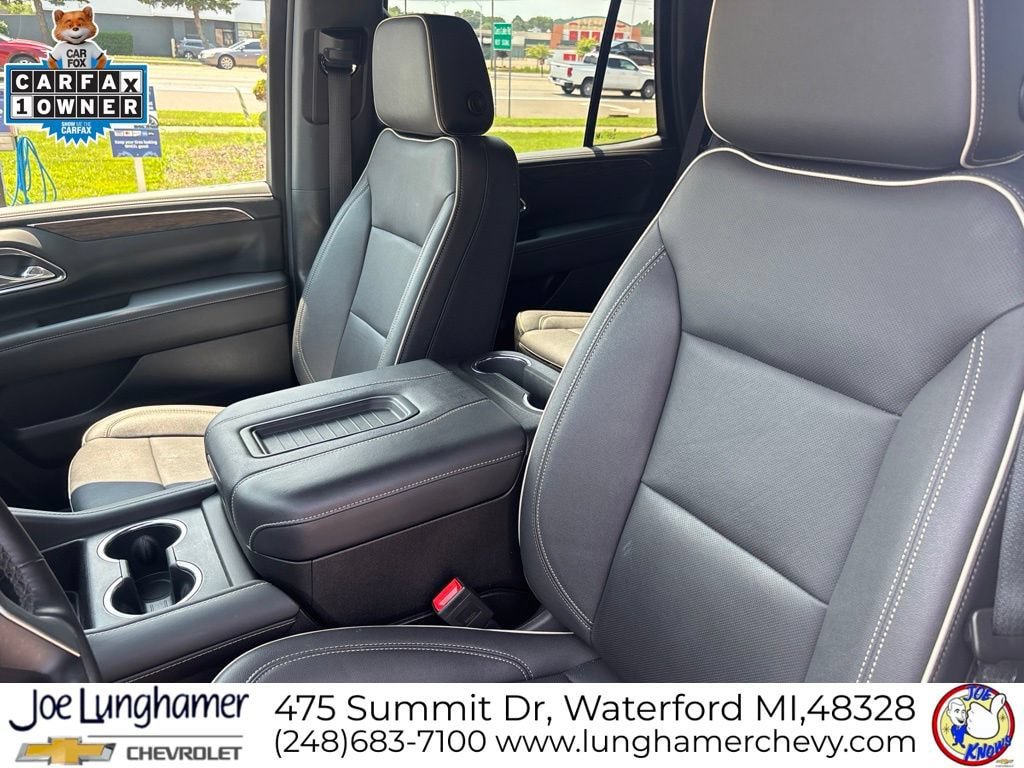 Used 2023 Chevrolet Tahoe Premier AWD/4WD image 14