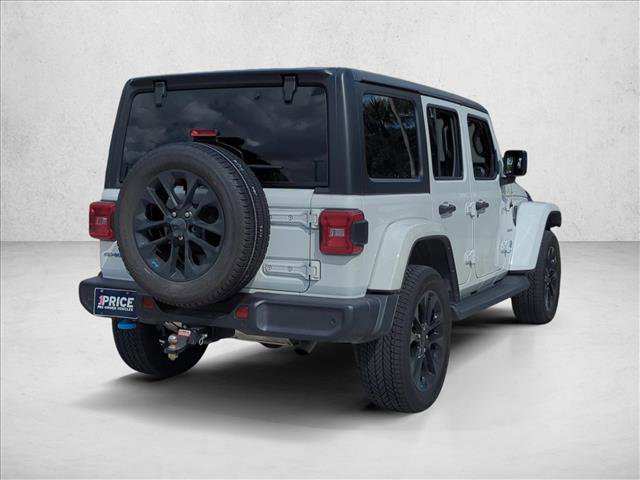 Used 2022 Jeep Wrangler Unlimited Sahara w/ Cold Weather Group image 5