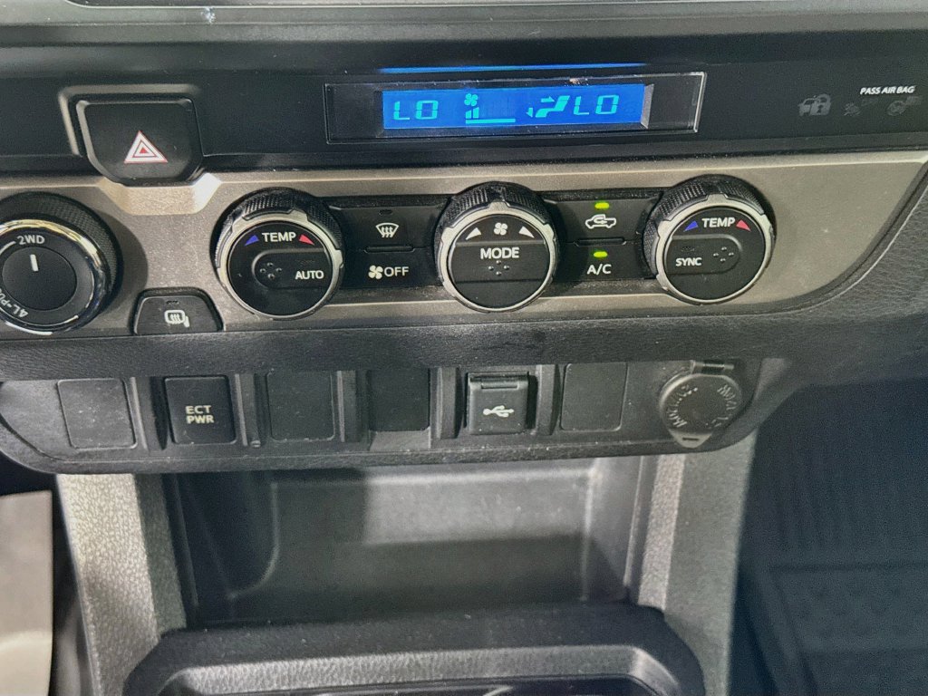 Used 2022 Toyota Tacoma SR AWD/4WD image 18