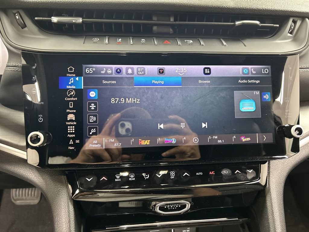 New 2026 Jeep Grand Cherokee L Limited AWD/4WD image 15