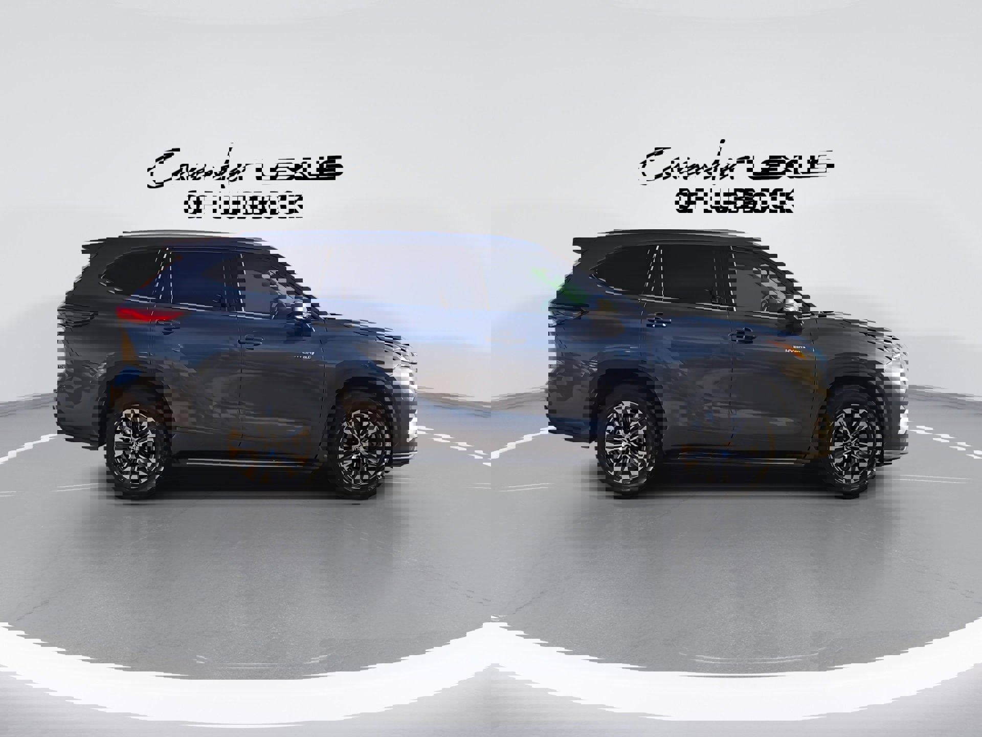 Used 2020 Toyota Highlander XLE image 9