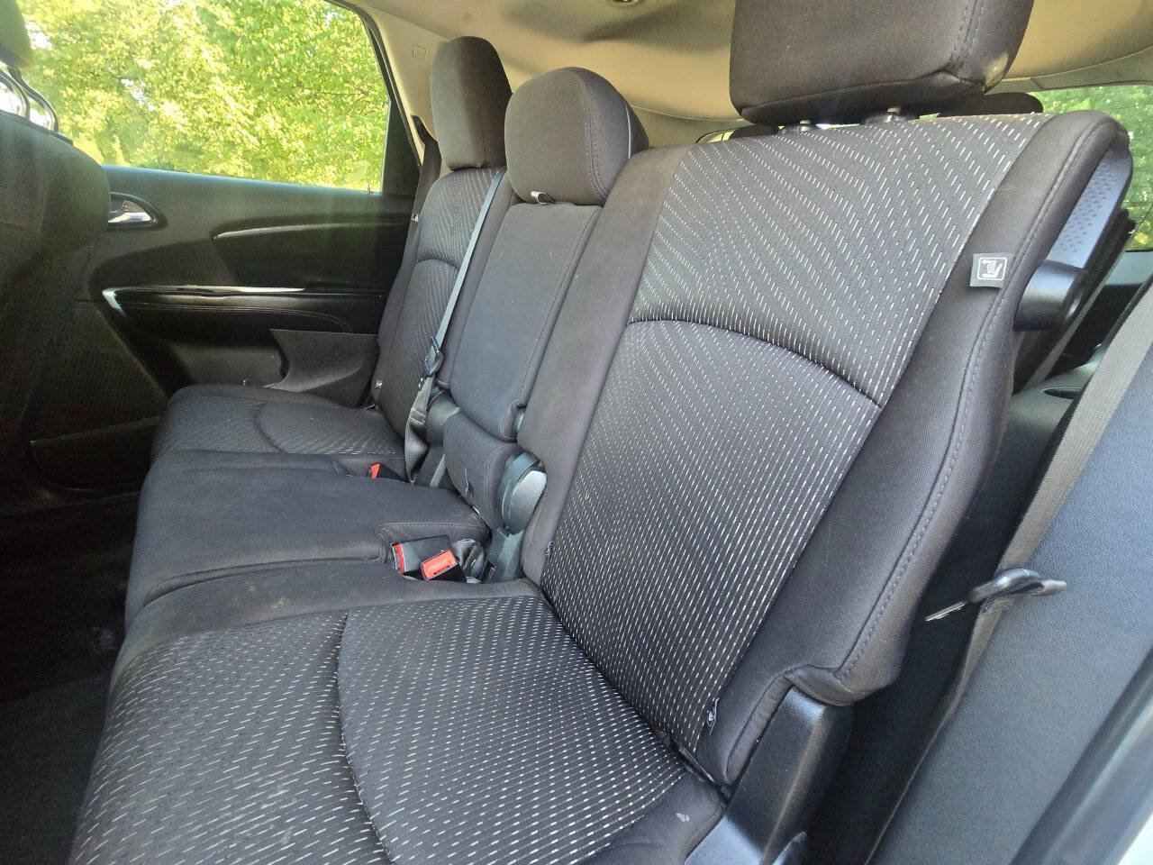 Used 2014 Dodge Journey SE w/ Flexible Seating Group FWD image 33