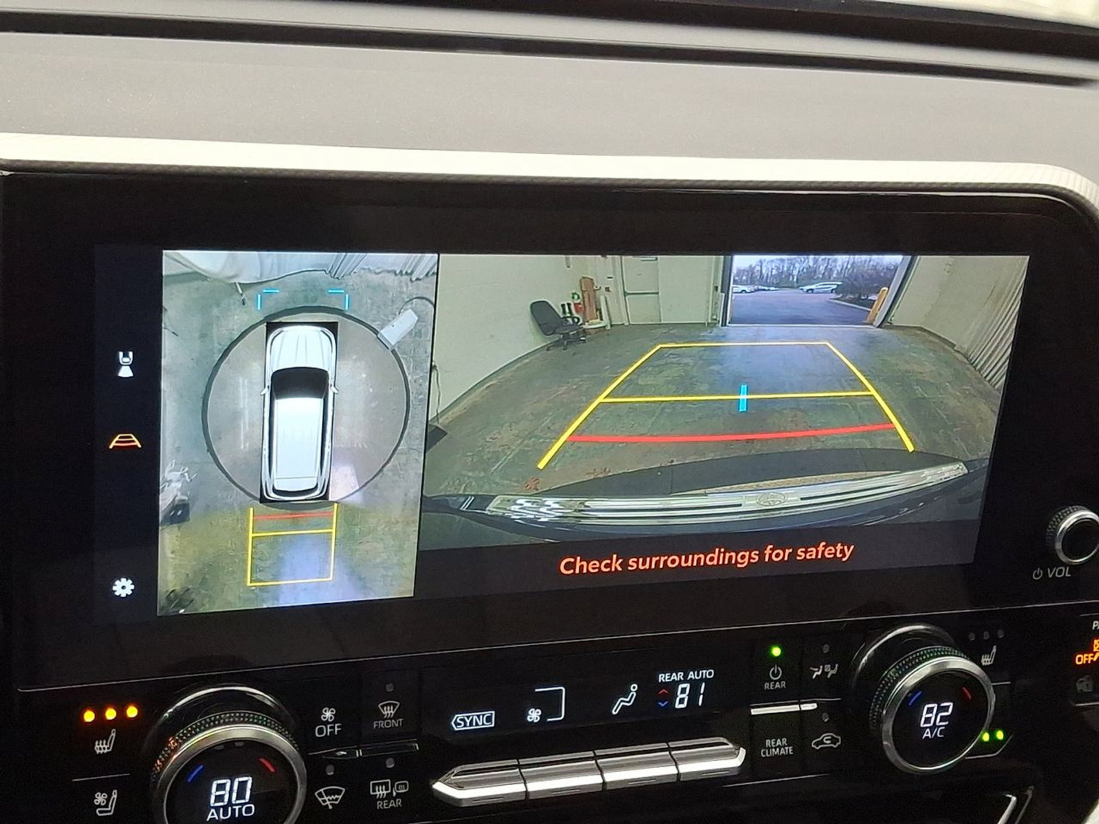 Used 2024 Toyota Highlander Platinum image 15