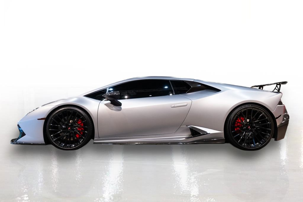 Used 2017 Lamborghini Huracan LP 580-2 image 3
