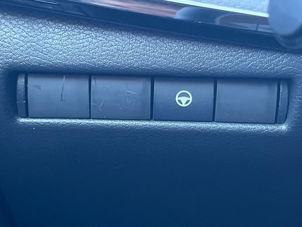 New 2026 Nissan Kicks SR w/ Cold Weather Package image 19