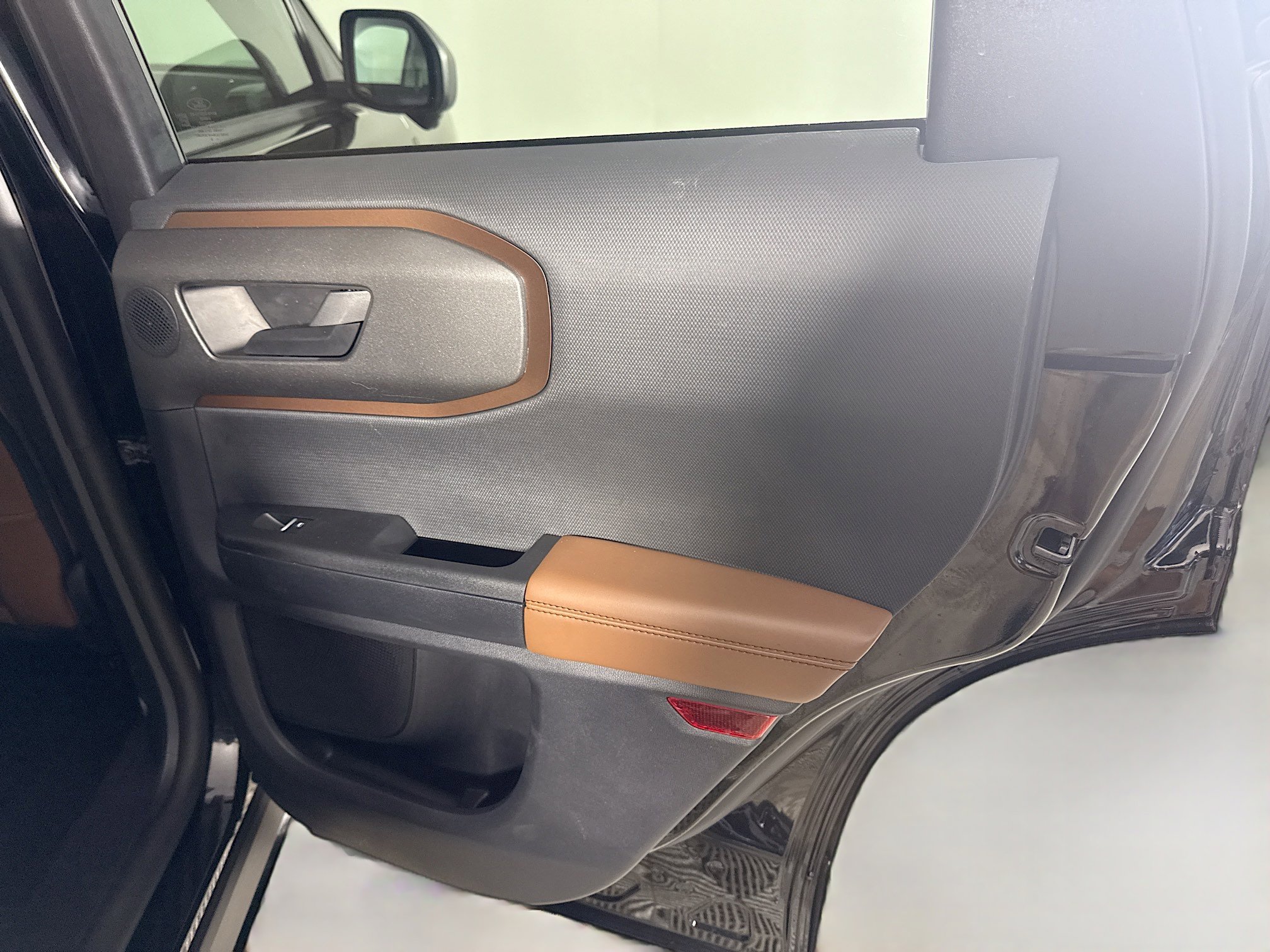 Used 2025 Ford Bronco Sport Outer Banks w/ Outer Banks Tech Package+ image 28