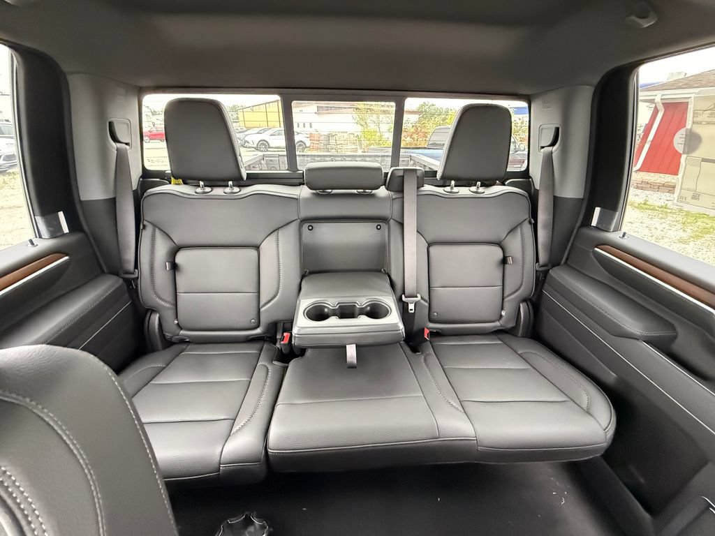 New 2026 GMC Sierra 2500 Denali w/ Denali Reserve Package AWD/4WD image 25