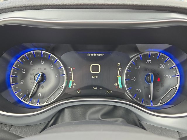 New 2026 Chrysler Pacifica Limited w/ S Appearance Package image 25